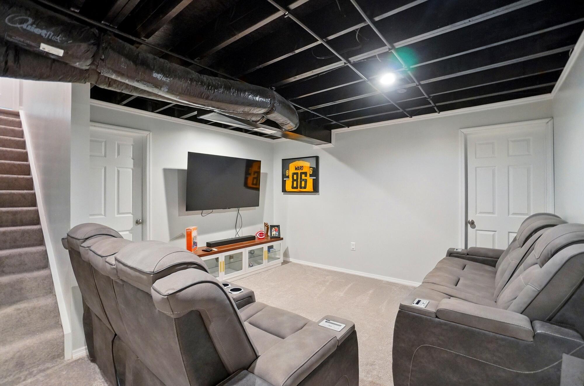 239 Ambassador Drive, Springfield, Ohio 45505