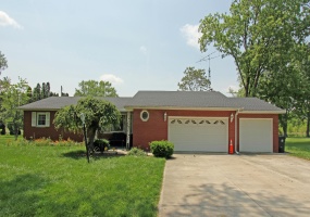 3525 Ziegler Road, Piqua, Ohio 45356, 3 Bedrooms Bedrooms, ,2 BathroomsBathrooms,Residential,For Sale,Ziegler,1039079