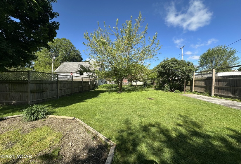 827 Main Street, Fostoria, Ohio, 3 Bedrooms Bedrooms, ,2 BathroomsBathrooms,Residential,For Sale,Main,306424