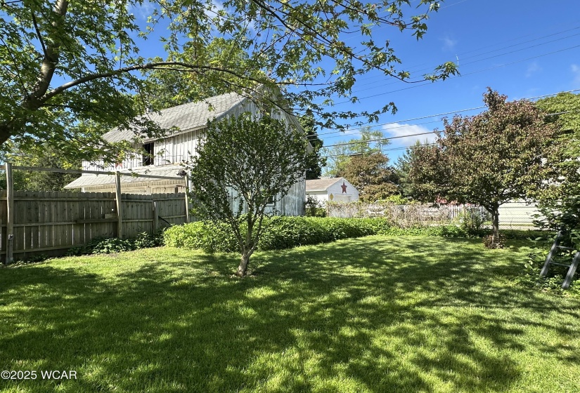 827 Main Street, Fostoria, Ohio, 3 Bedrooms Bedrooms, ,2 BathroomsBathrooms,Residential,For Sale,Main,306424