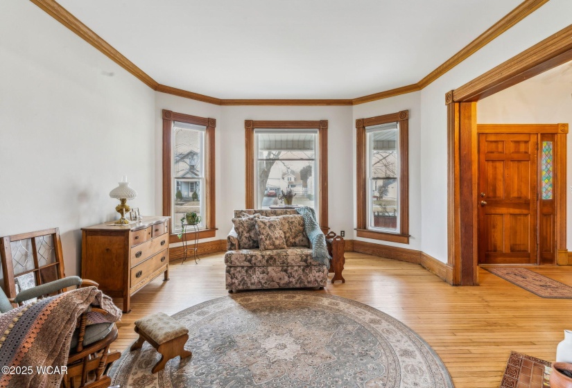 827 Main Street, Fostoria, Ohio, 3 Bedrooms Bedrooms, ,2 BathroomsBathrooms,Residential,For Sale,Main,306424