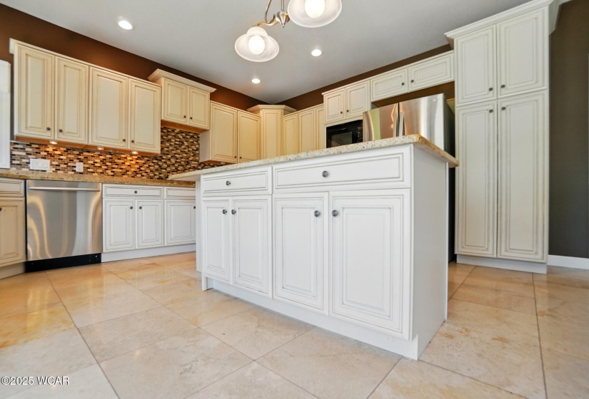 4441 Indian Hill Drive, Lima, Ohio, 4 Bedrooms Bedrooms, ,4 BathroomsBathrooms,Residential,For Sale,Indian Hill,307086