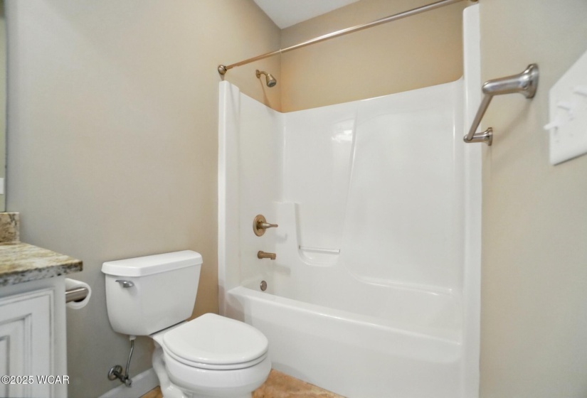 4441 Indian Hill Drive, Lima, Ohio, 4 Bedrooms Bedrooms, ,4 BathroomsBathrooms,Residential,For Sale,Indian Hill,307086