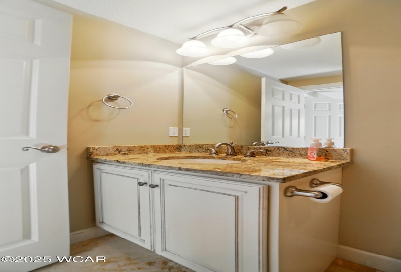 4441 Indian Hill Drive, Lima, Ohio, 4 Bedrooms Bedrooms, ,4 BathroomsBathrooms,Residential,For Sale,Indian Hill,307086