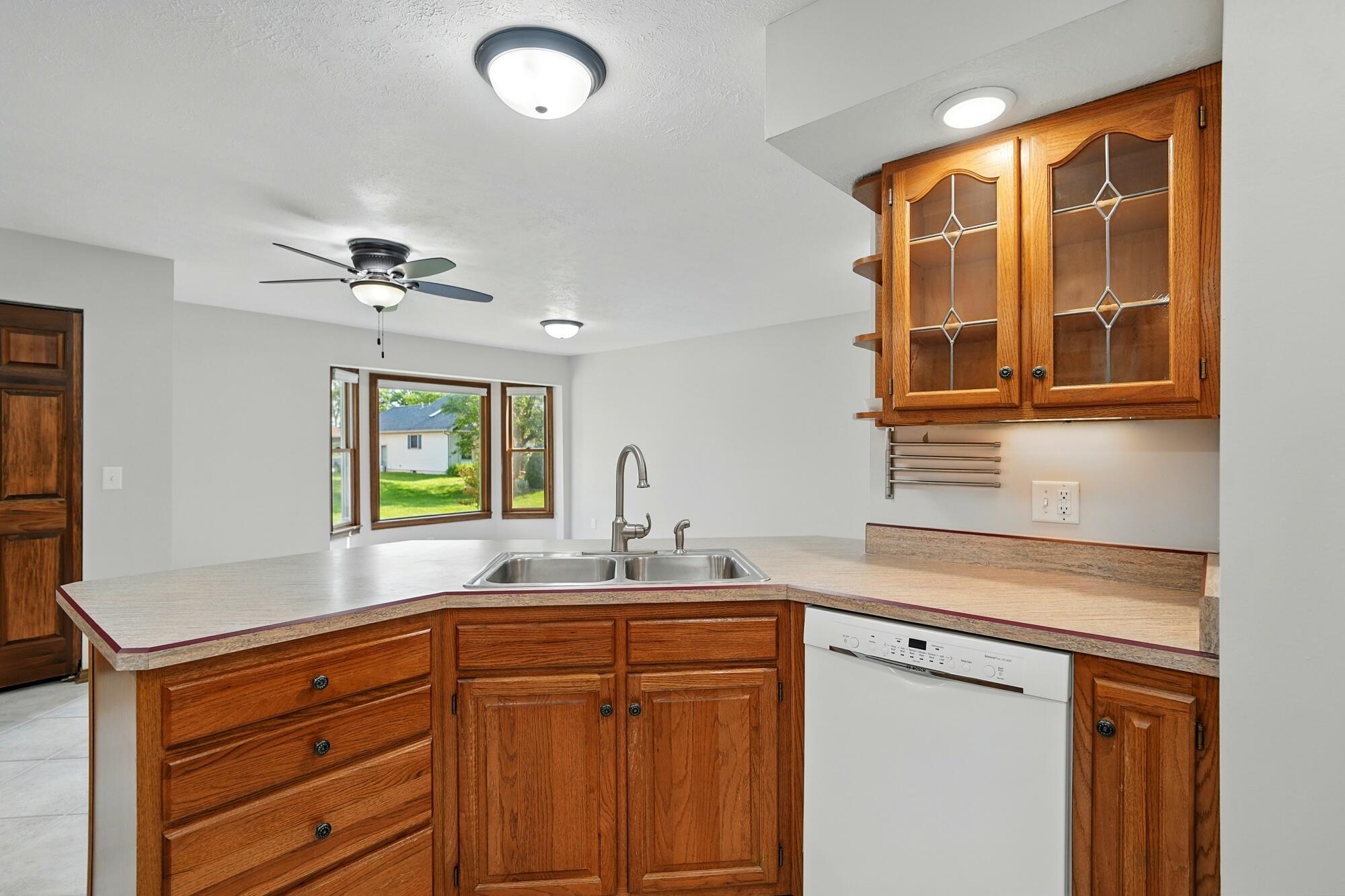 865 Copperfield Lane, Tipp City, Ohio 45371