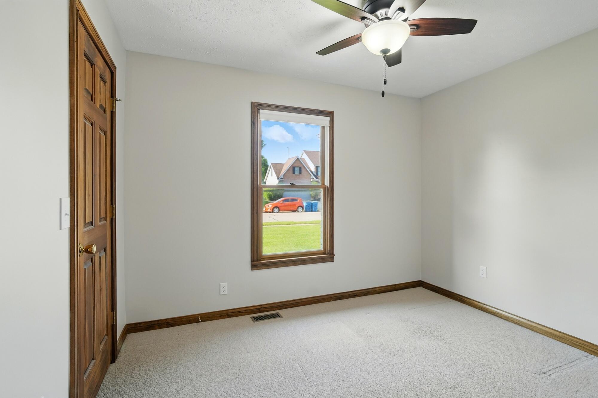 865 Copperfield Lane, Tipp City, Ohio 45371