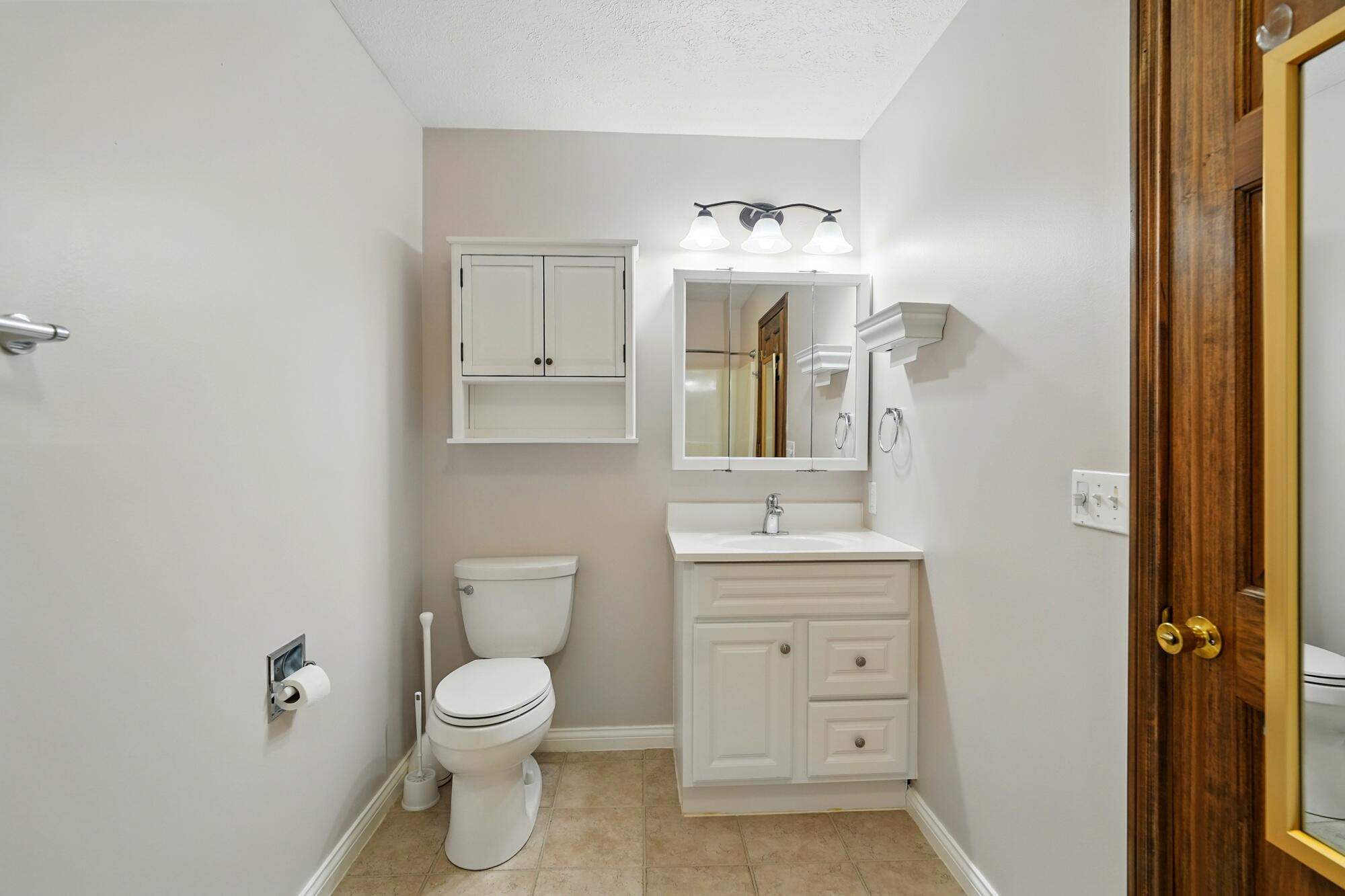 865 Copperfield Lane, Tipp City, Ohio 45371