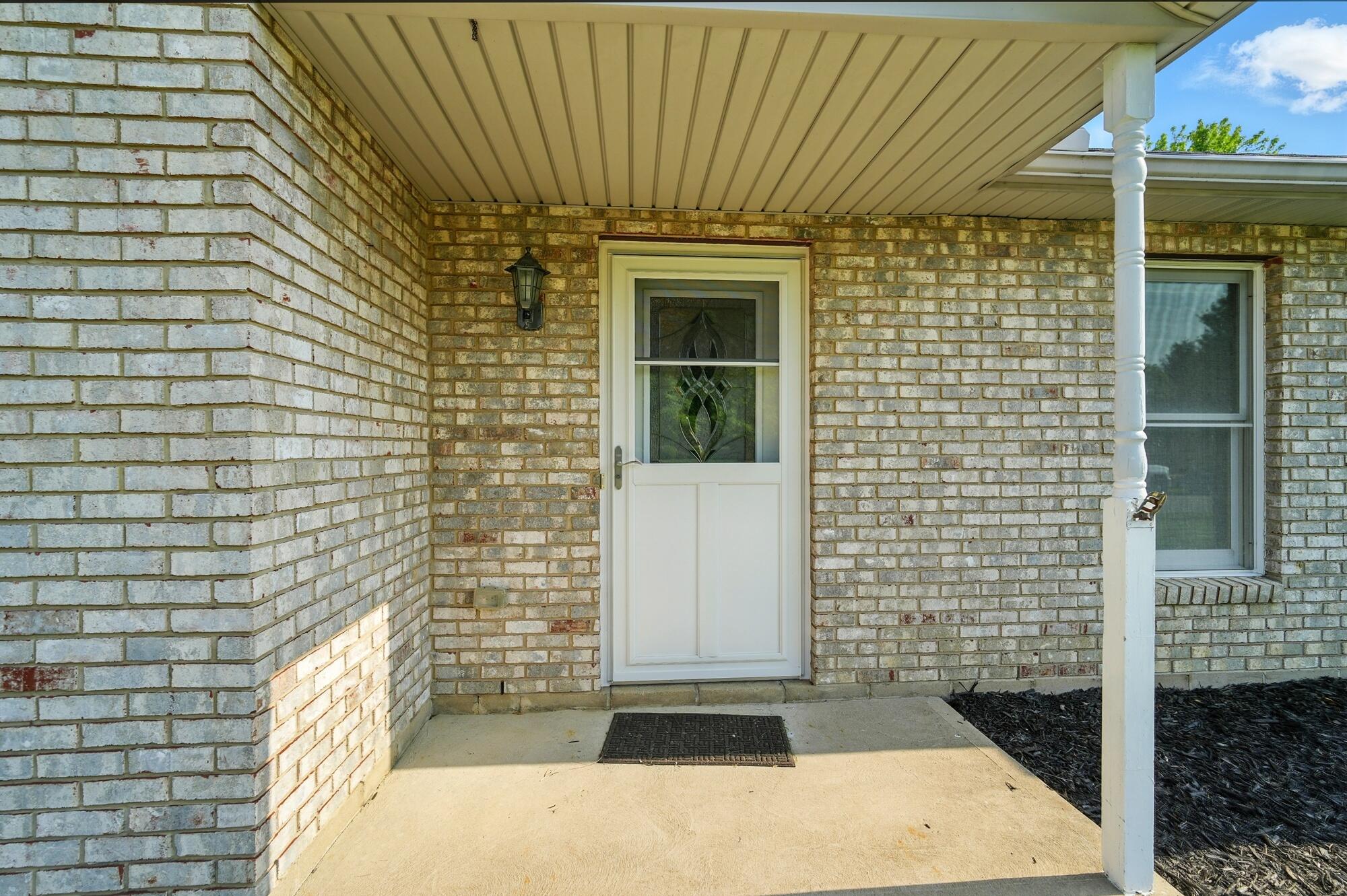 865 Copperfield Lane, Tipp City, Ohio 45371
