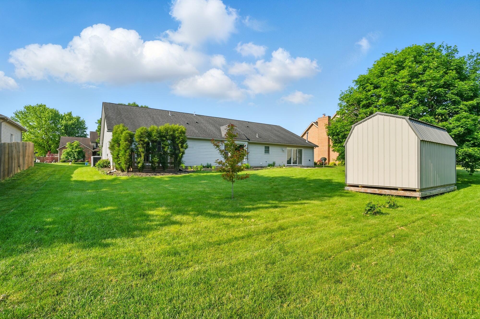 865 Copperfield Lane, Tipp City, Ohio 45371