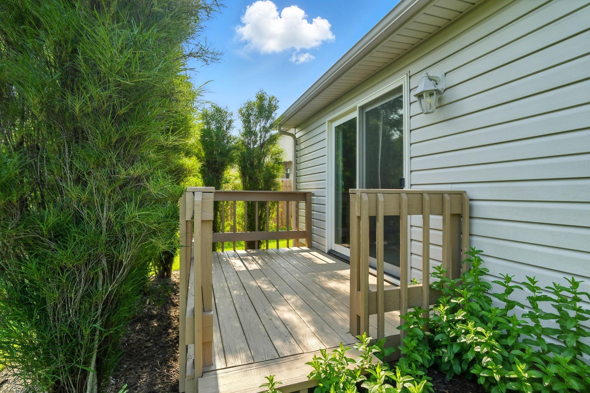 865 Copperfield Lane, Tipp City, Ohio 45371