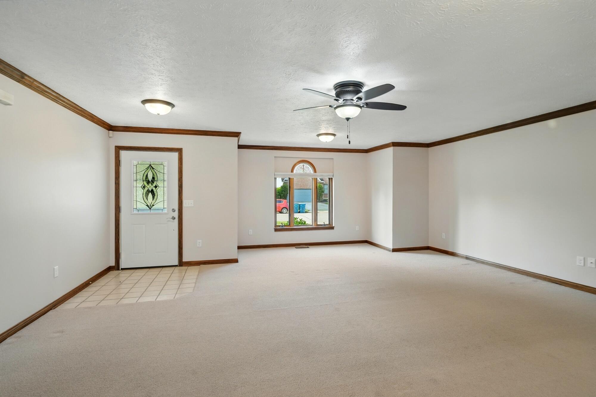 865 Copperfield Lane, Tipp City, Ohio 45371