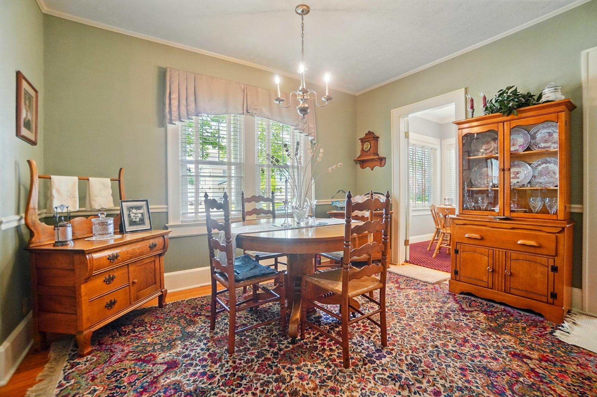 624 Snowhill Boulevard, Springfield, Ohio 45504