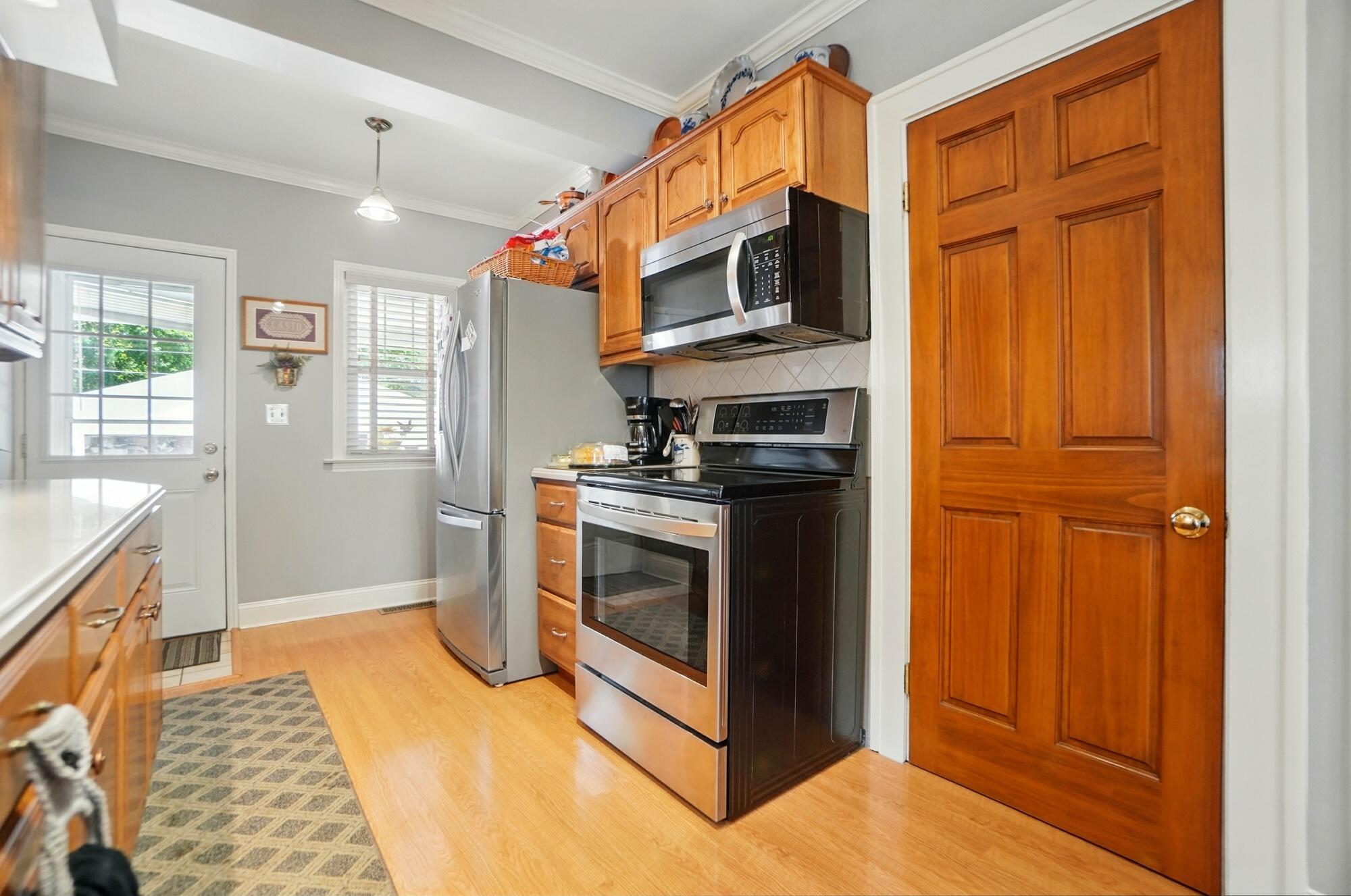 624 Snowhill Boulevard, Springfield, Ohio 45504