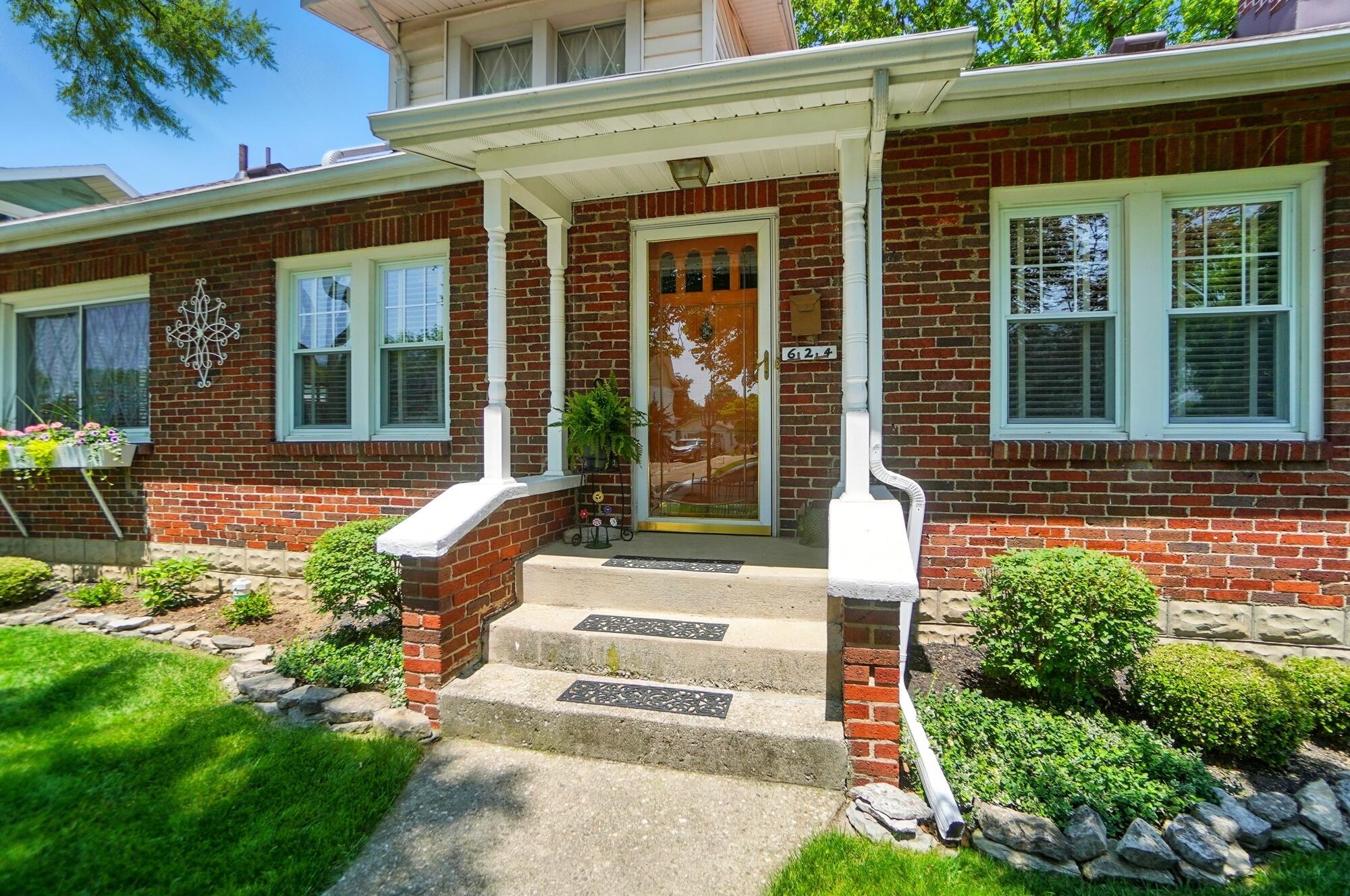 624 Snowhill Boulevard, Springfield, Ohio 45504
