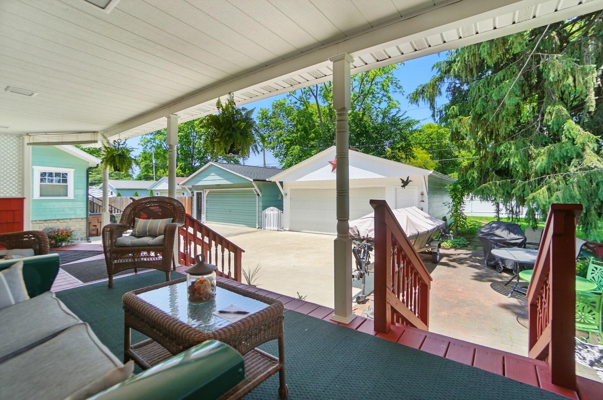 624 Snowhill Boulevard, Springfield, Ohio 45504