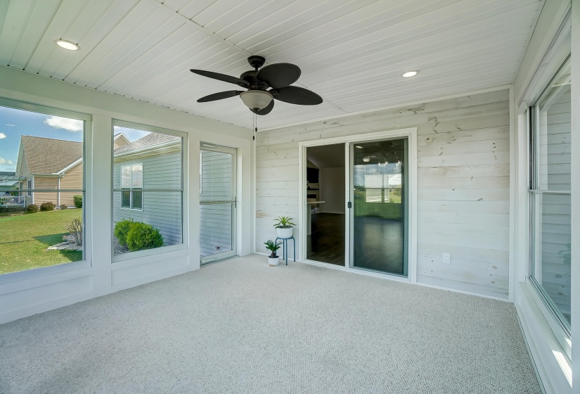 Sliding doors & ceiling fan