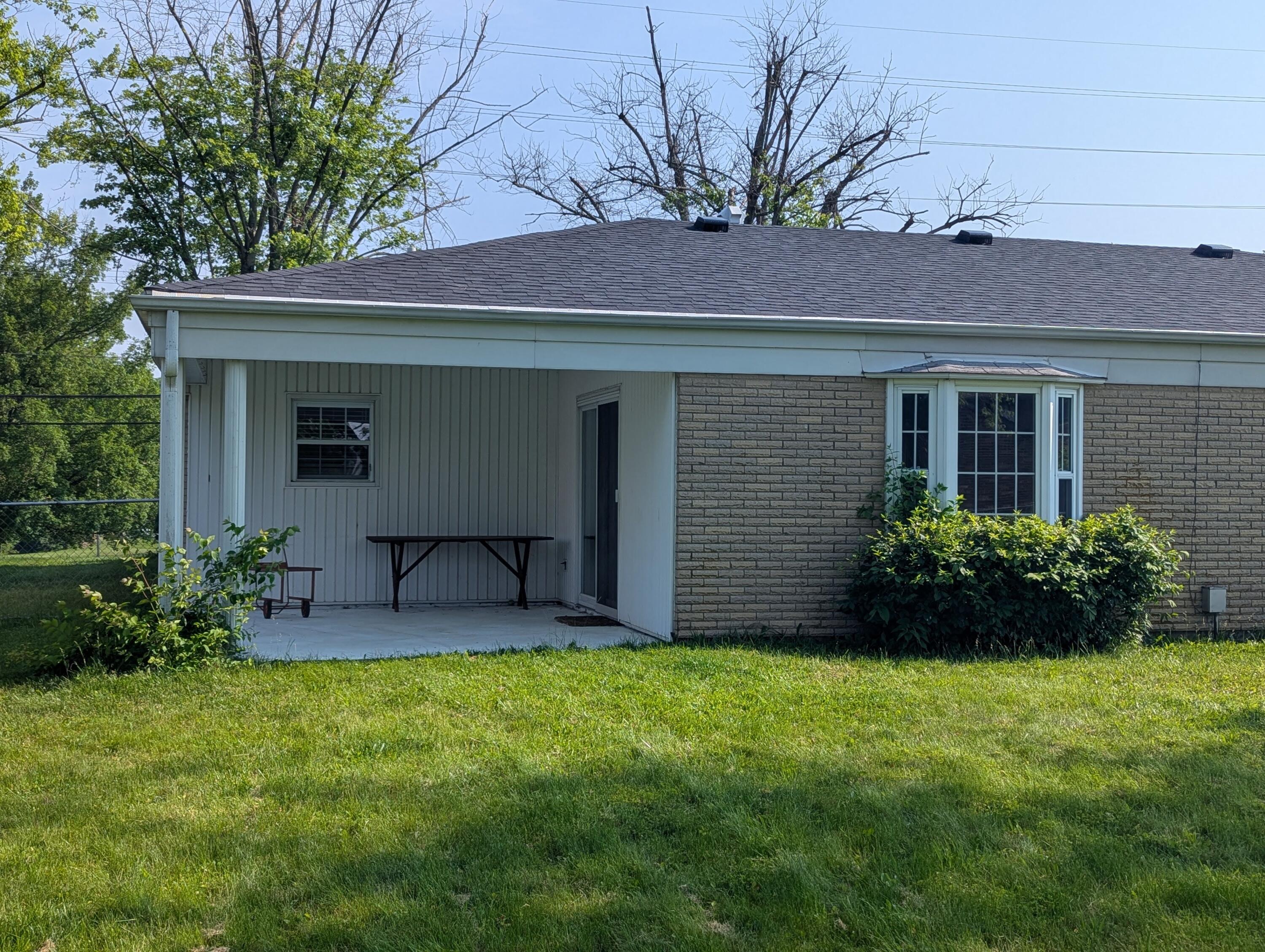 351 Villa Road, Springfield, Ohio 45503