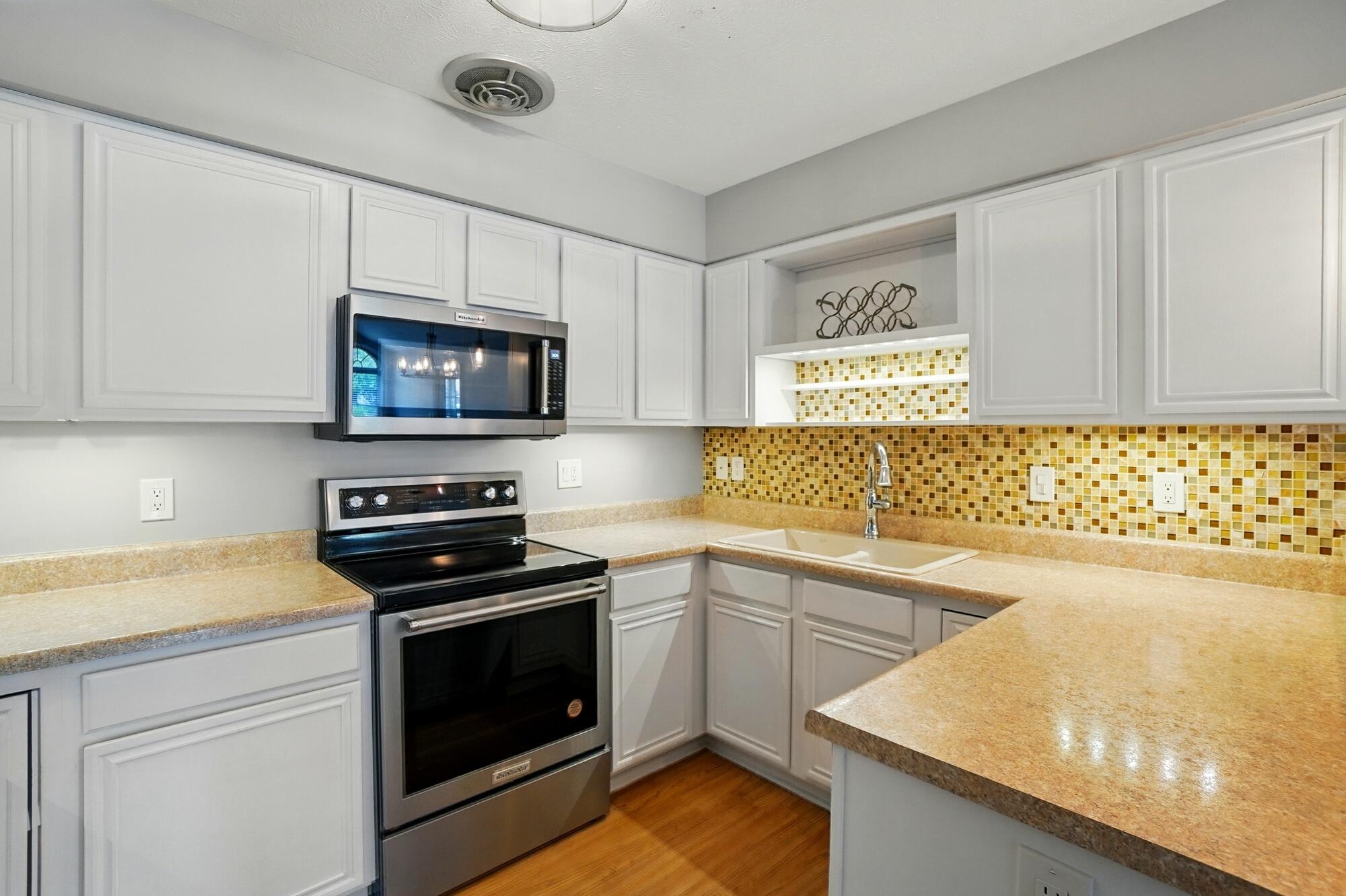 816 Brendle Trace, Springfield, Ohio 45503