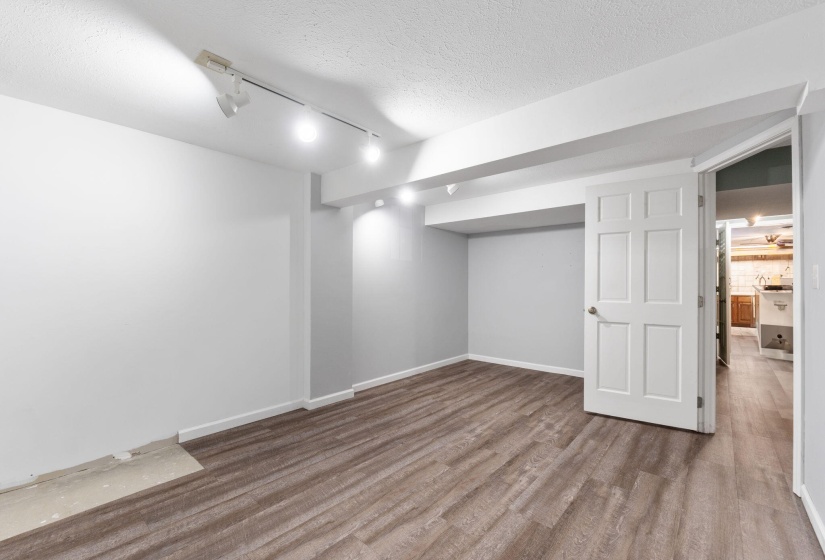 19618 paver barns (Interior)-65