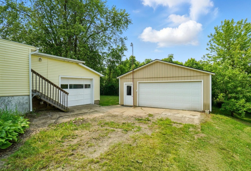 11124 Knoxville Road