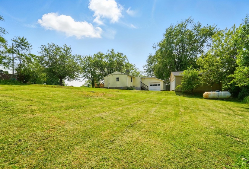 11124 Knoxville Road