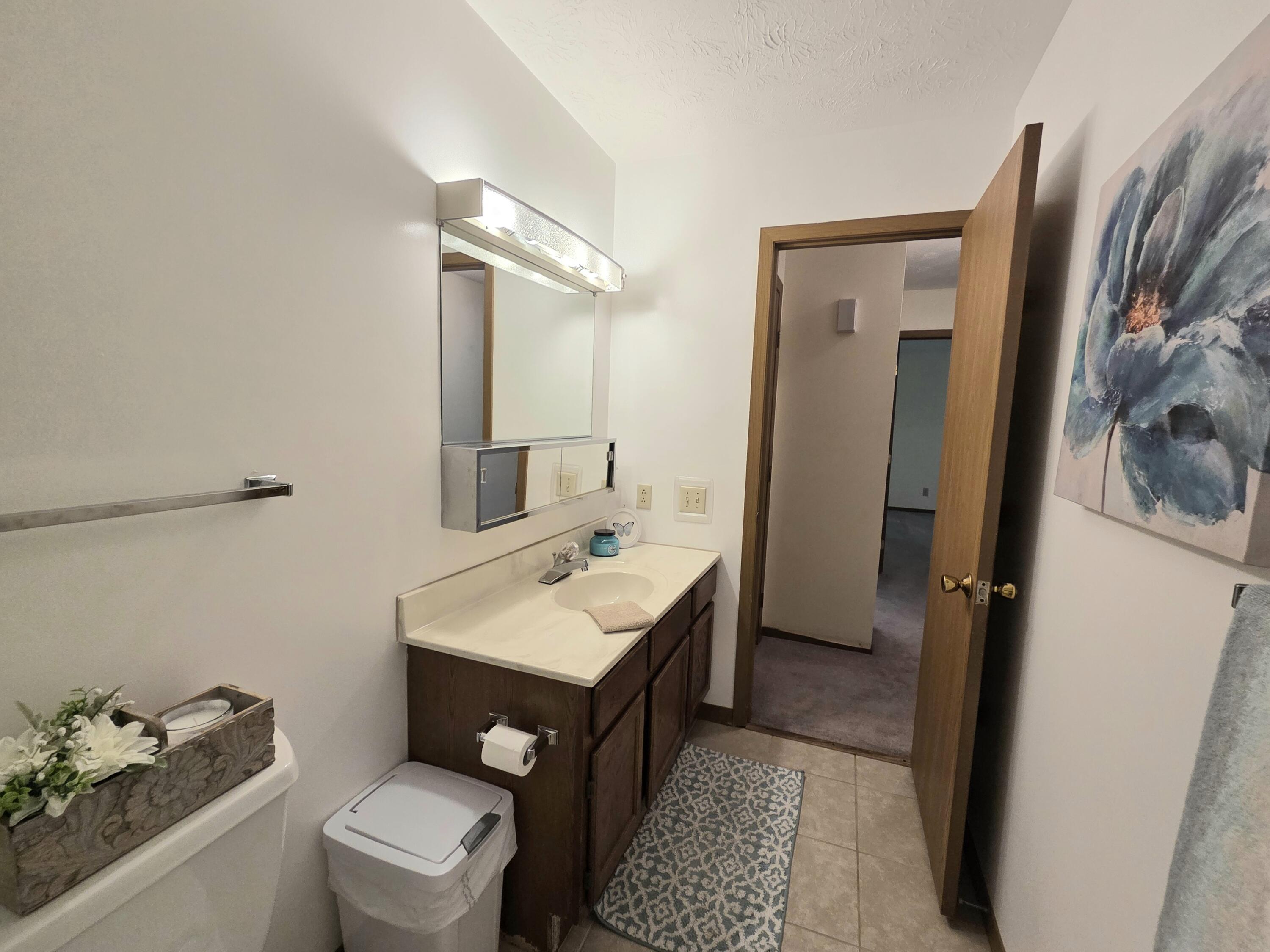 3032 Armsgate Road, Springfield, Ohio 45503