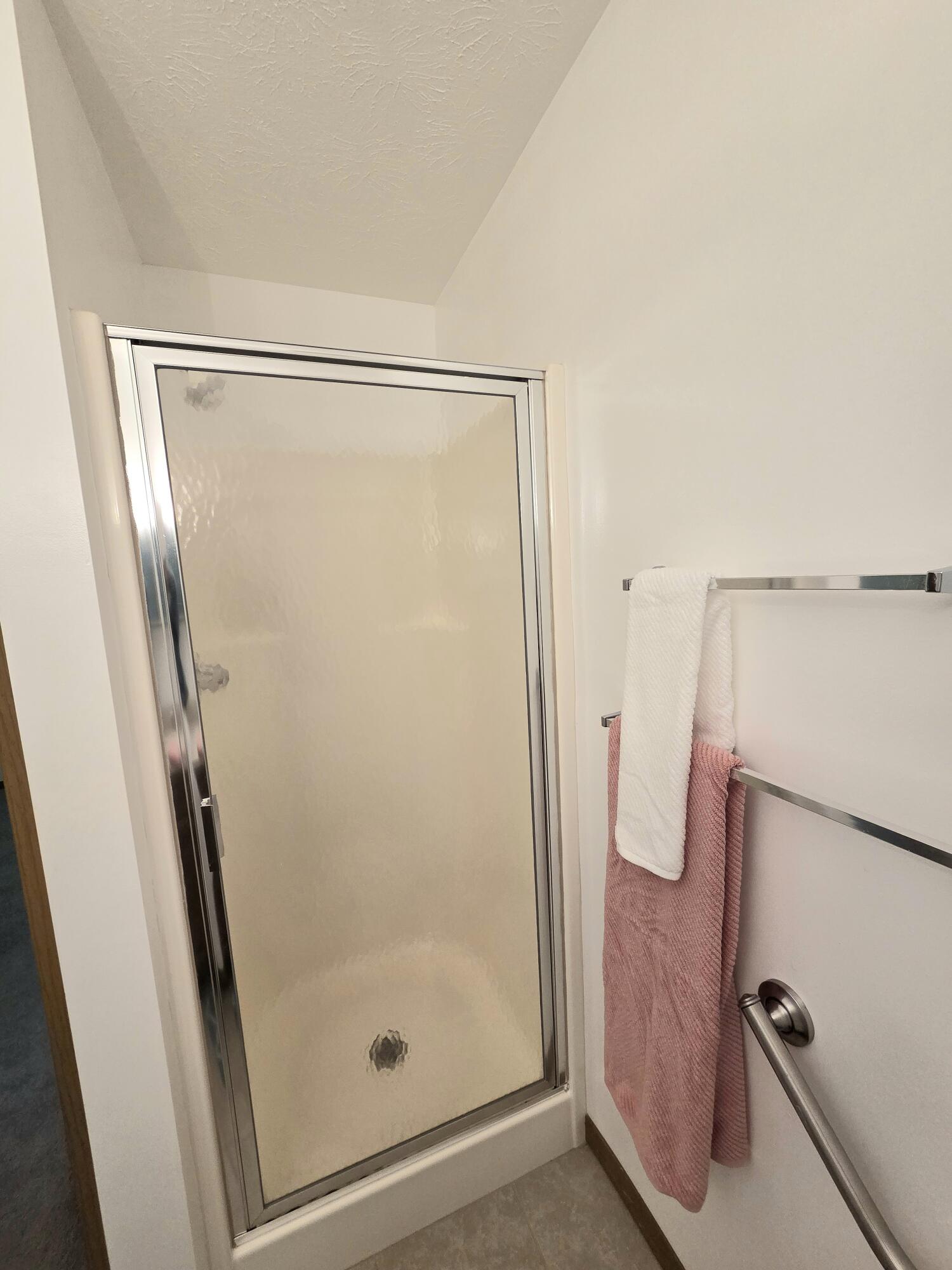 3032 Armsgate Road, Springfield, Ohio 45503
