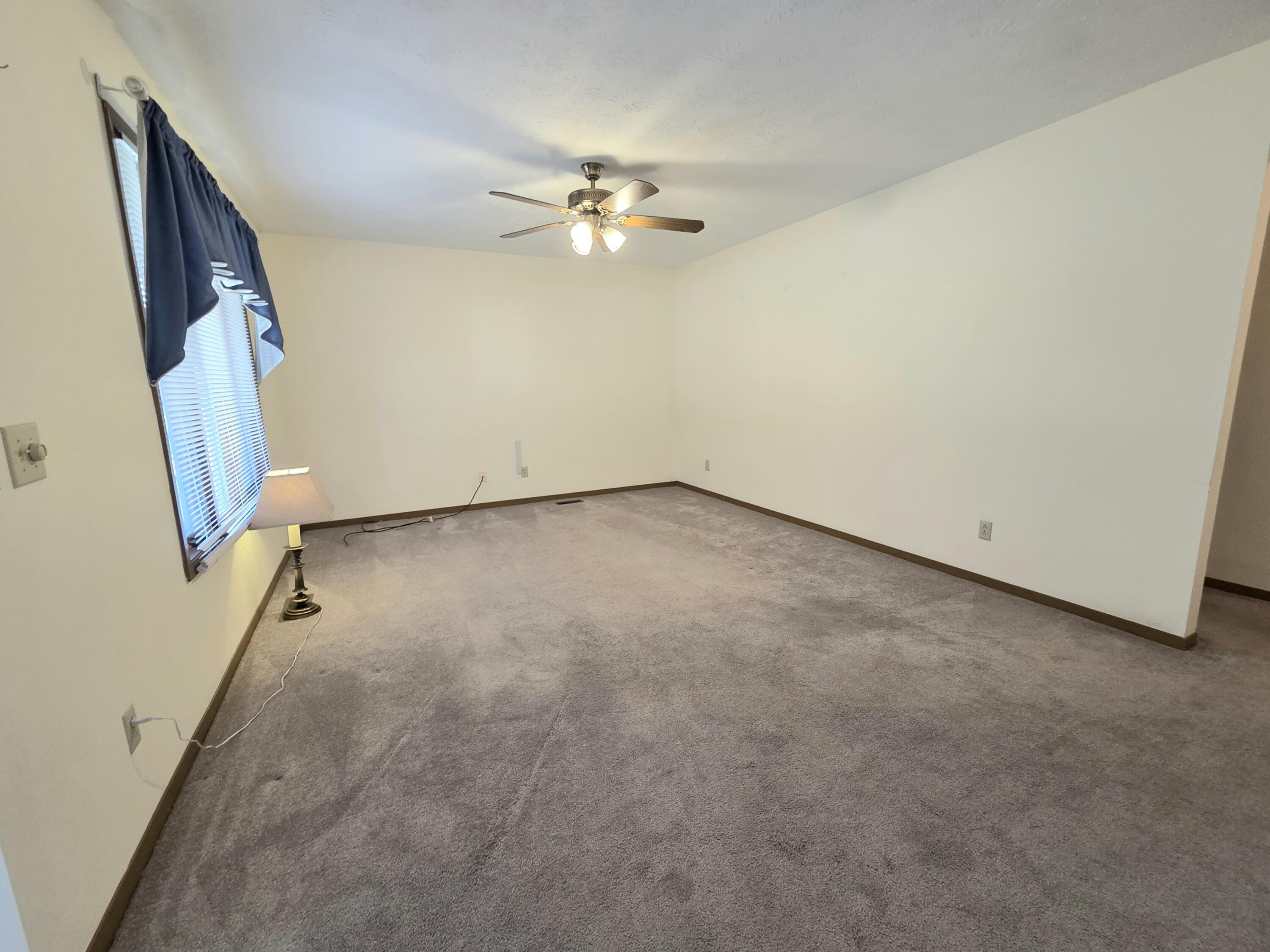 3032 Armsgate Road, Springfield, Ohio 45503