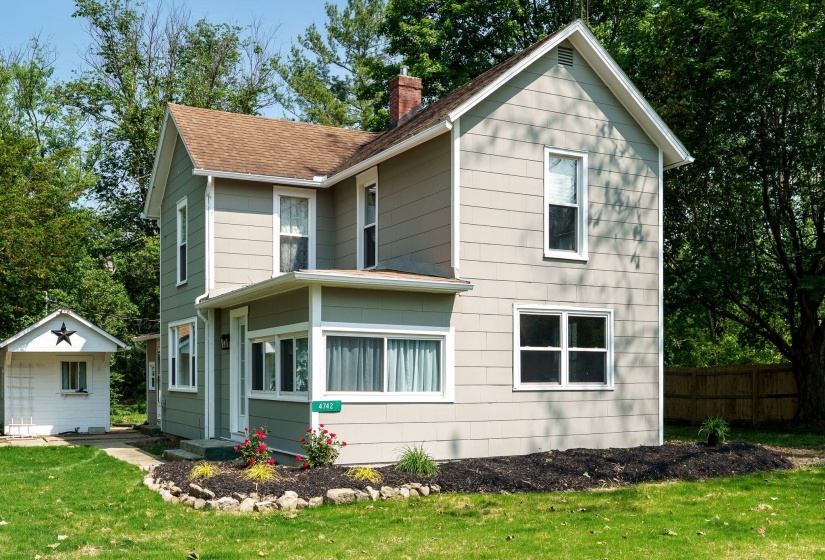 2-web-or-mls-4742-peacock-rd