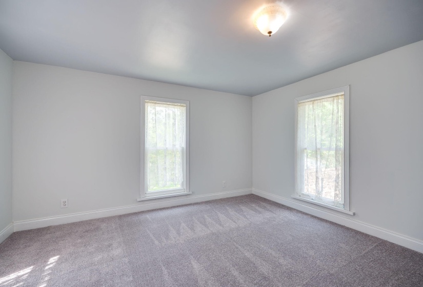 31-web-or-mls-4742-peacock-rd