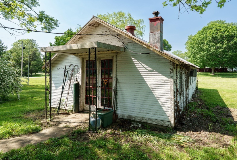42-web-or-mls-4742-peacock-rd
