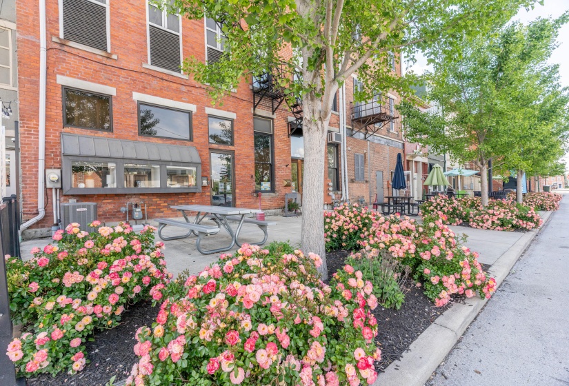 317 Main, Piqua-32