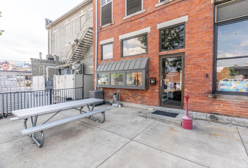 317 Main, Piqua-35