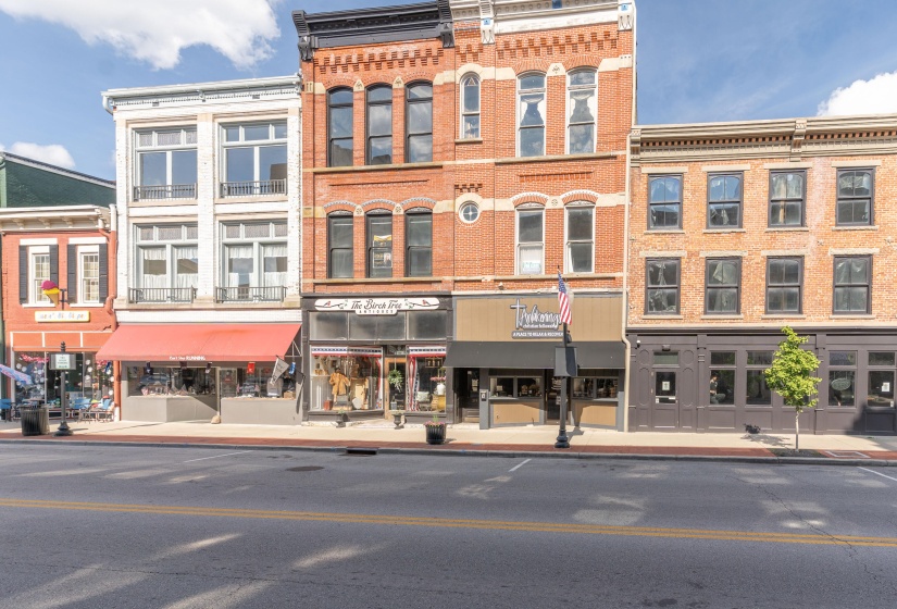 317 Main, Piqua-3
