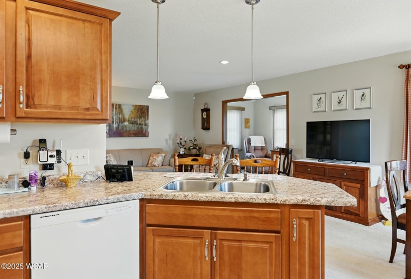 1076 Stonegate Court, Wapakoneta, Ohio, 2 Bedrooms Bedrooms, ,2 BathroomsBathrooms,Residential,For Sale,Stonegate,307267