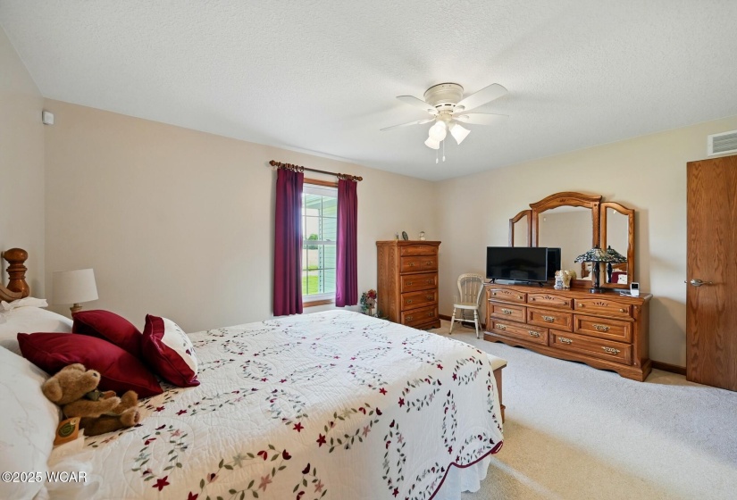 1076 Stonegate Court, Wapakoneta, Ohio, 2 Bedrooms Bedrooms, ,2 BathroomsBathrooms,Residential,For Sale,Stonegate,307267