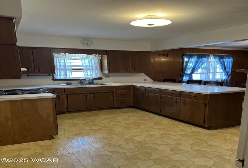 1115 Fett Avenue, Lima, Ohio, 3 Bedrooms Bedrooms, ,1 BathroomBathrooms,Residential,For Sale,Fett,307235