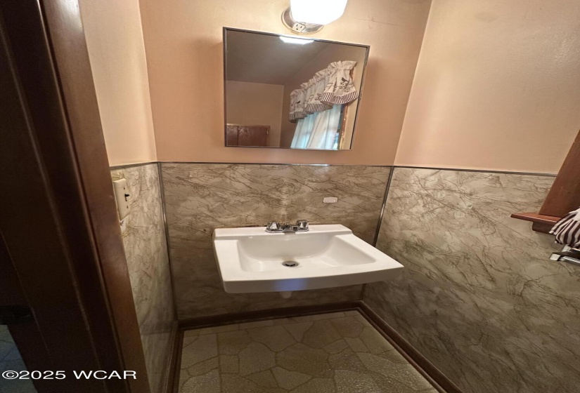 1115 Fett Avenue, Lima, Ohio, 3 Bedrooms Bedrooms, ,1 BathroomBathrooms,Residential,For Sale,Fett,307235