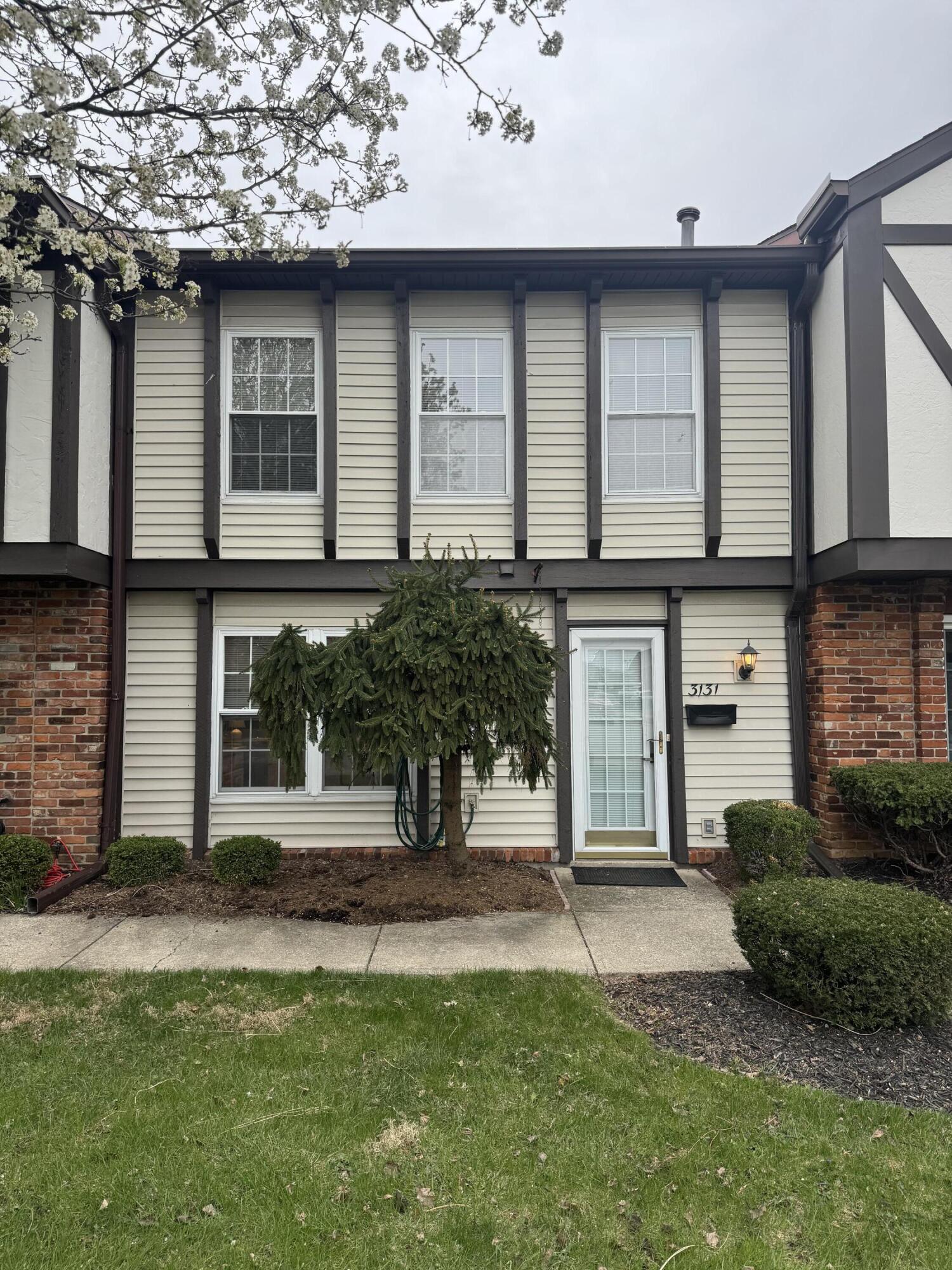 3131 El Camino Drive, Springfield, Ohio 45503