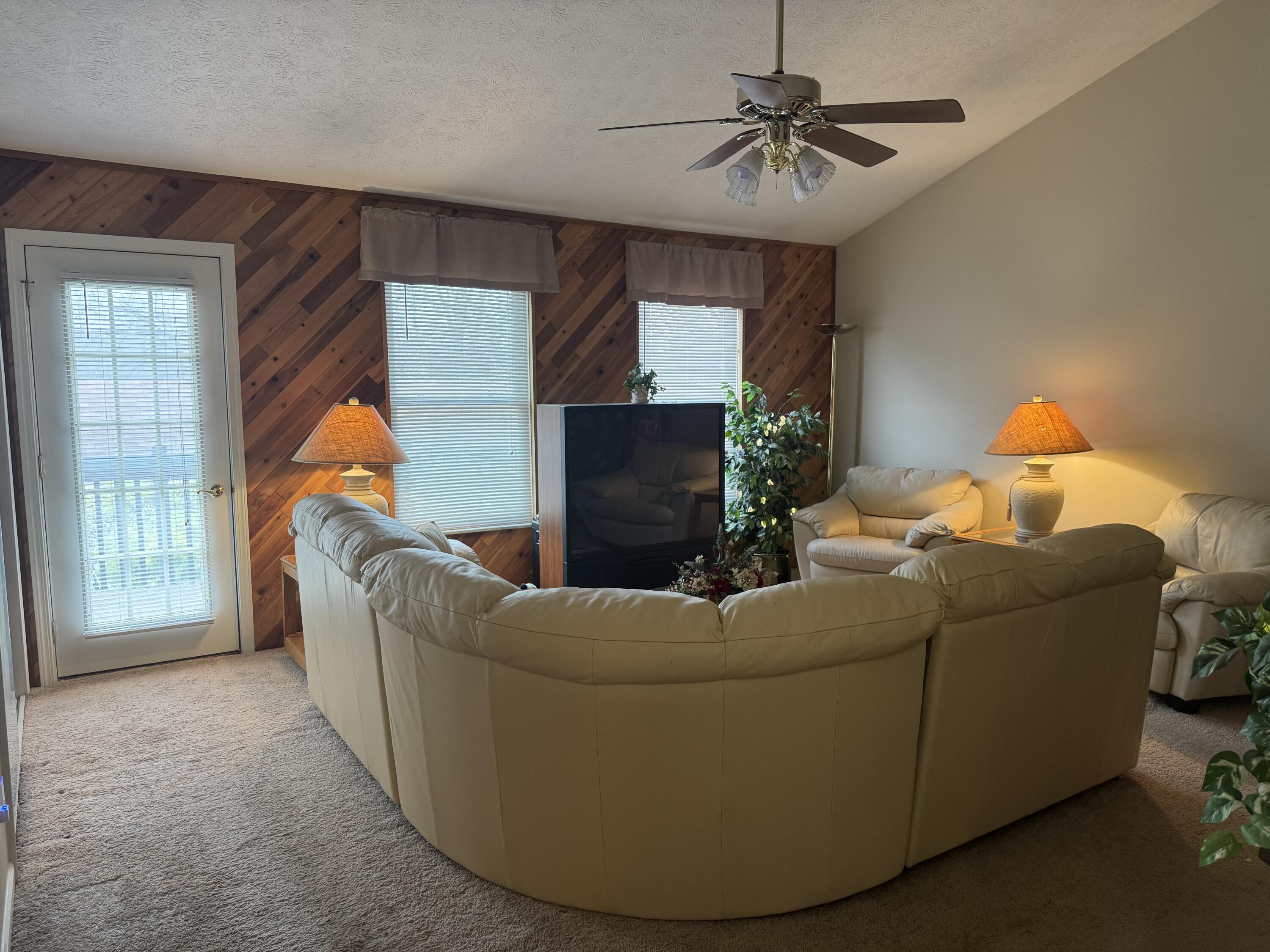 3131 El Camino Drive, Springfield, Ohio 45503