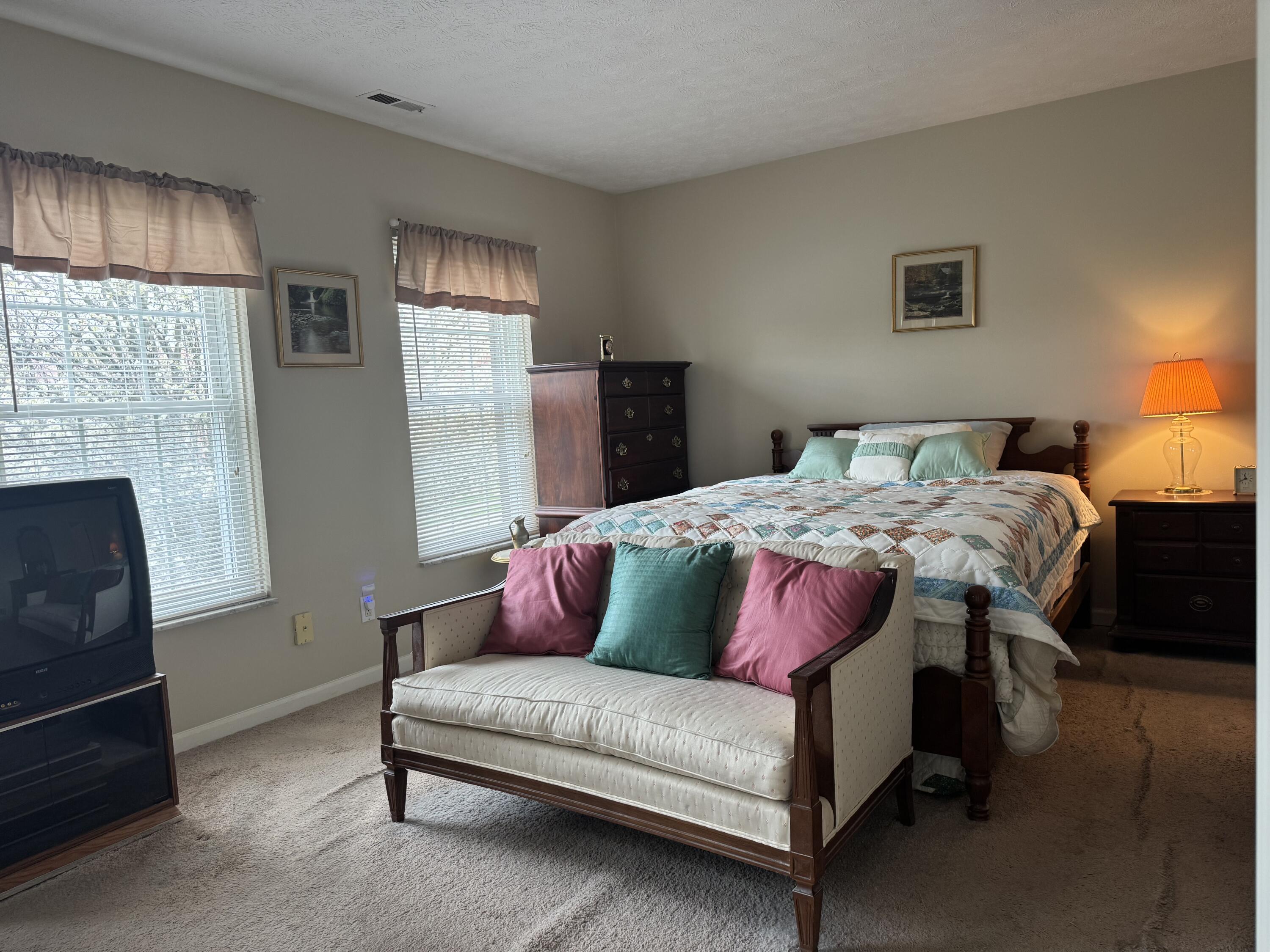 3131 El Camino Drive, Springfield, Ohio 45503
