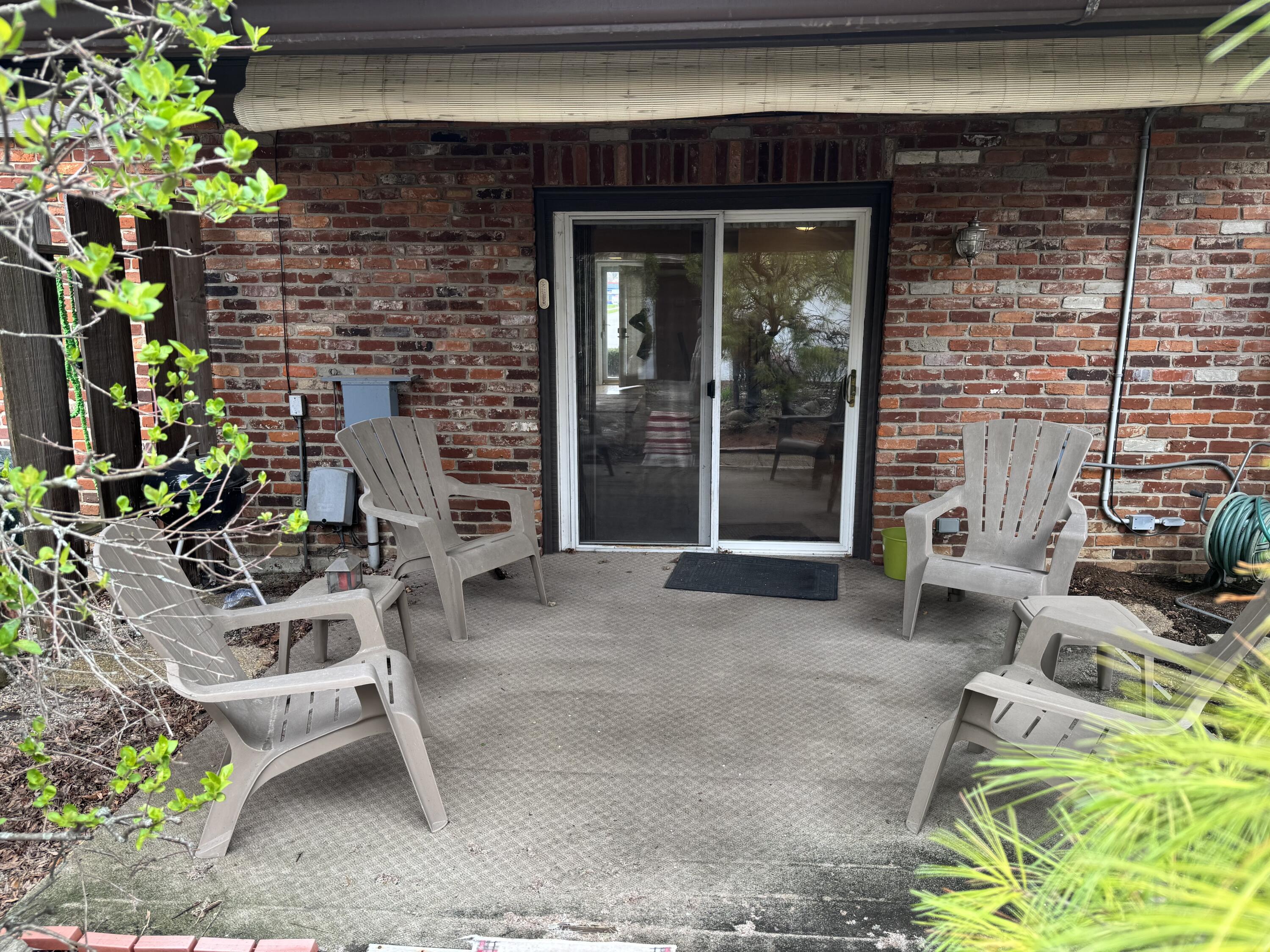 3131 El Camino Drive, Springfield, Ohio 45503