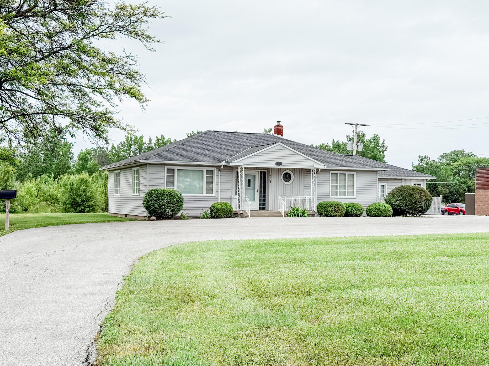 2727 Harding Highway, Lima, Ohio 45804