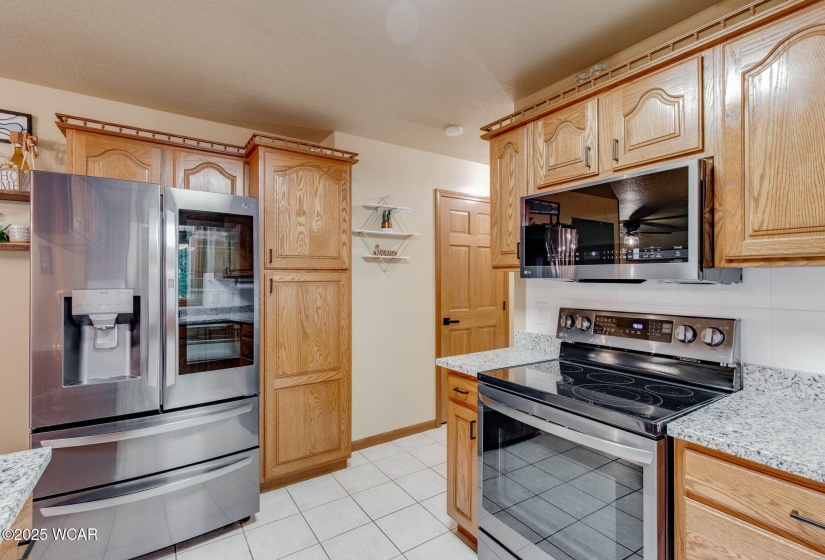 715 Woodridge Drive, Cridersville, Ohio, 3 Bedrooms Bedrooms, ,2 BathroomsBathrooms,Residential,For Sale,Woodridge,307283