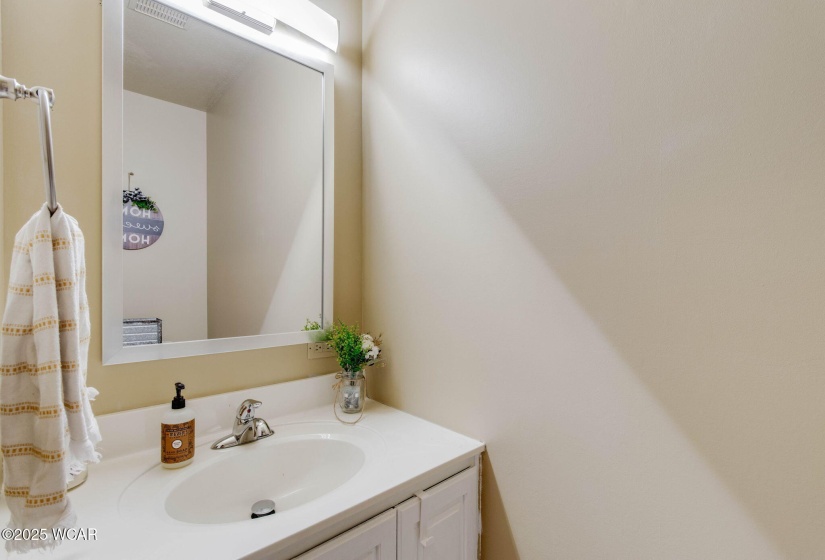 715 Woodridge Drive, Cridersville, Ohio, 3 Bedrooms Bedrooms, ,2 BathroomsBathrooms,Residential,For Sale,Woodridge,307283