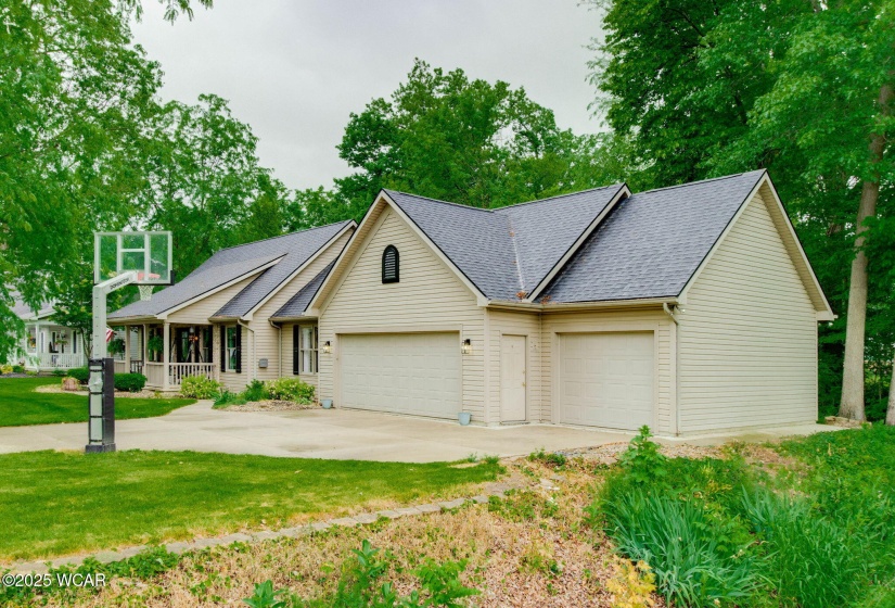 715 Woodridge Drive, Cridersville, Ohio, 3 Bedrooms Bedrooms, ,2 BathroomsBathrooms,Residential,For Sale,Woodridge,307283