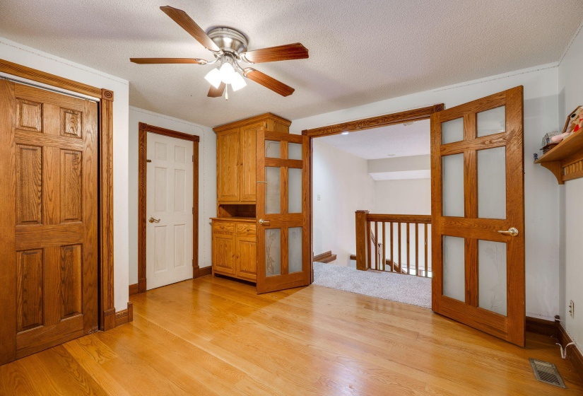 62-web-or-mls-4850-s-charleston-pike