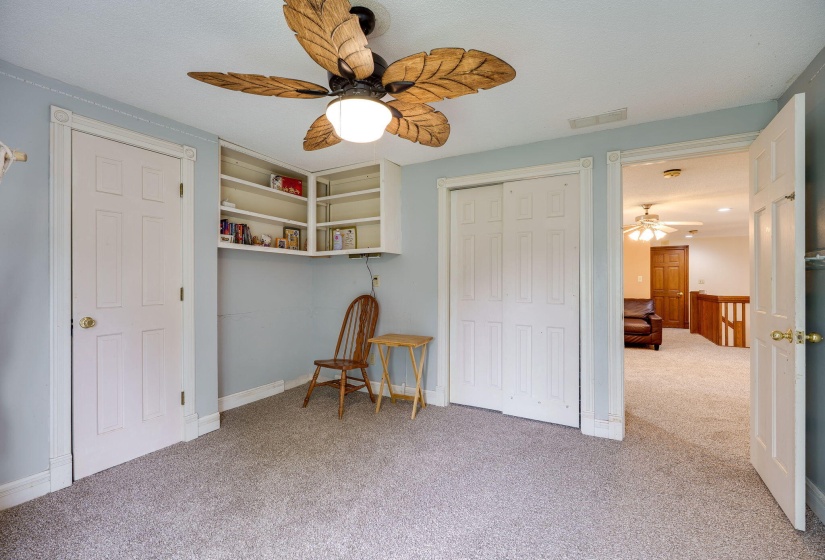 66-web-or-mls-4850-s-charleston-pike