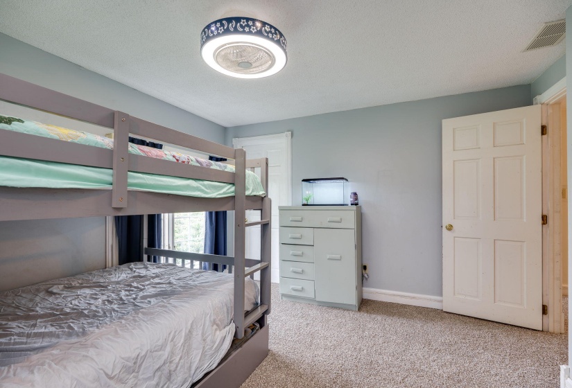 68-web-or-mls-4850-s-charleston-pike