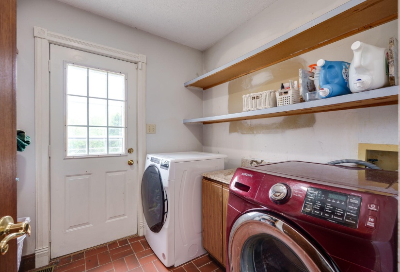 49-web-or-mls-4850-s-charleston-pike